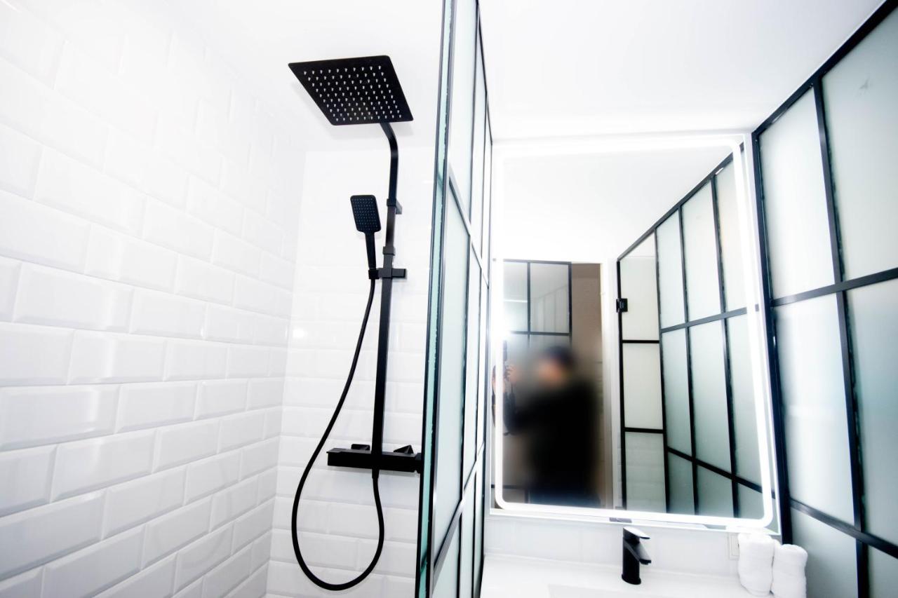 For You Rentals Apartamento Temporal Con Encanto En Malasana Min24 Madrid Exterior foto