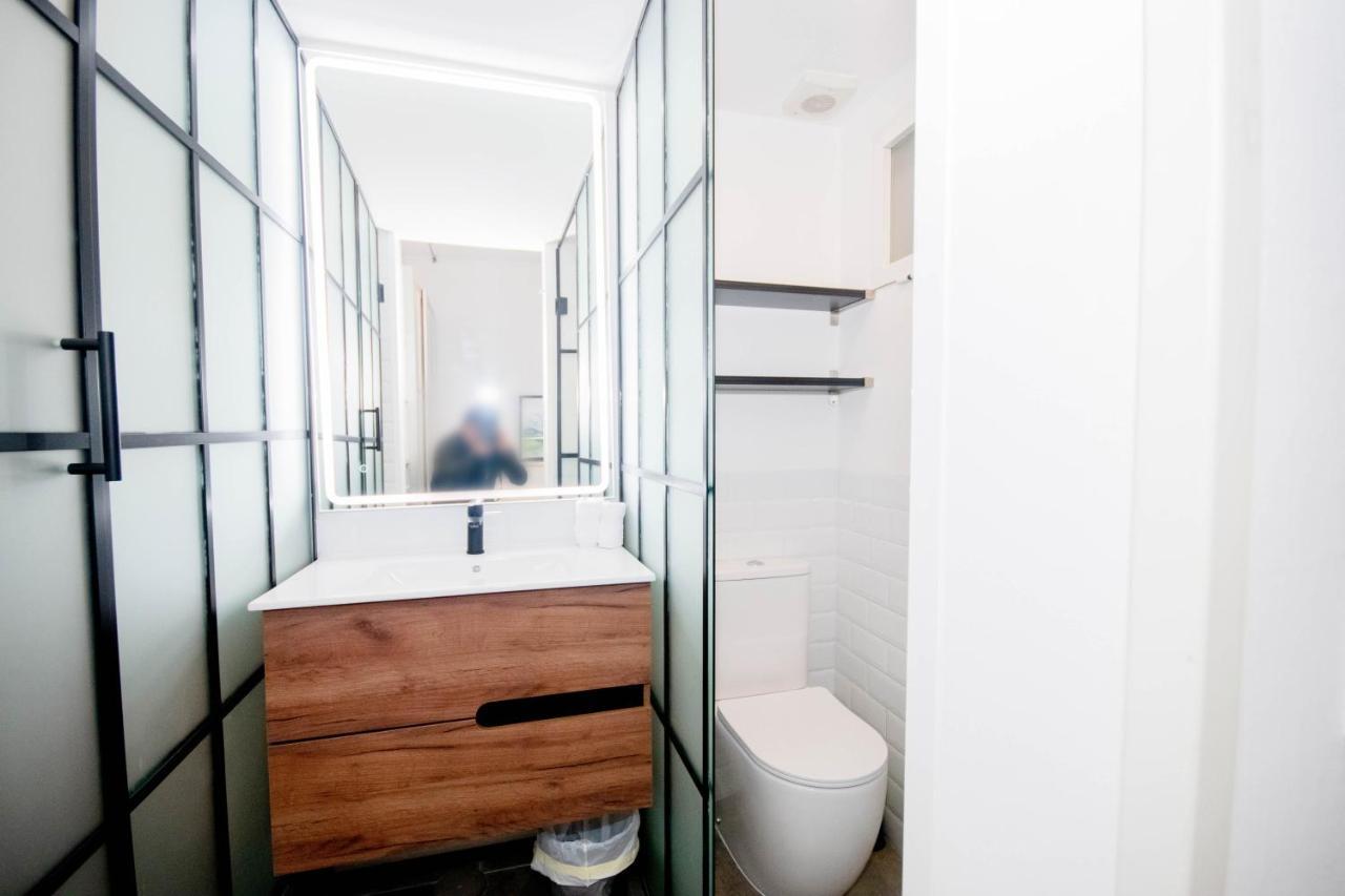 For You Rentals Apartamento Temporal Con Encanto En Malasana Min24 Madrid Exterior foto