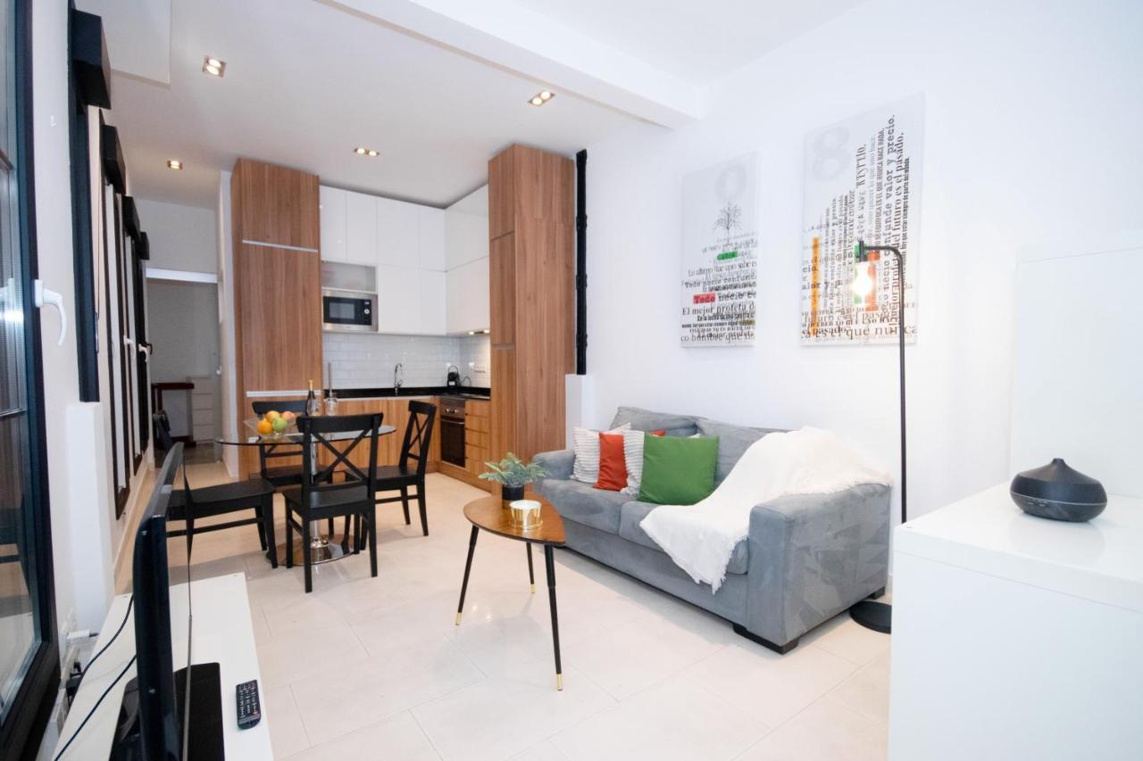 For You Rentals Apartamento Temporal Con Encanto En Malasana Min24 Madrid Exterior foto